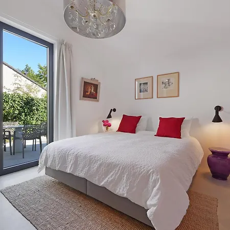 North Sea Gem: Cozy With Wood Stove And Private Garden *