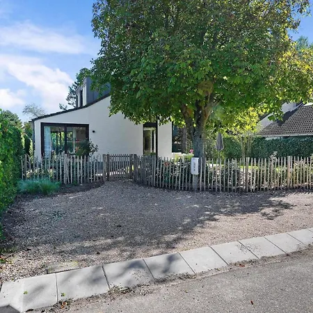 Holiday home North Sea Gem: Cozy With Wood Stove And Private Garden *