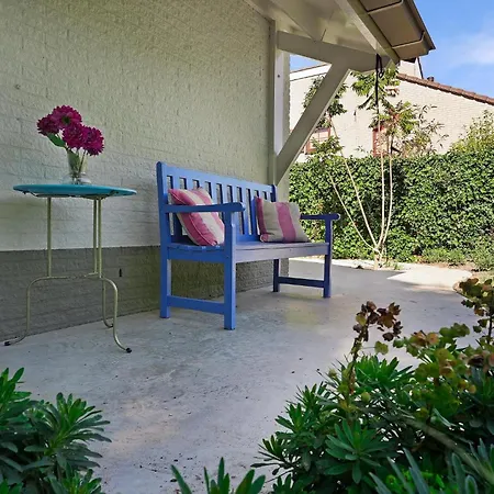 North Sea Gem: Cozy With Wood Stove And Private Garden * Ouddorp