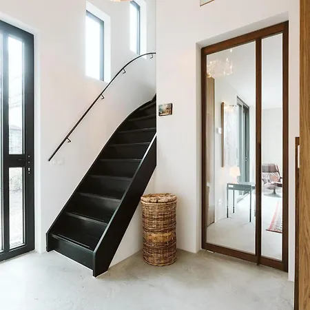 Holiday home North Sea Gem: Cozy With Wood Stove And Private Garden *