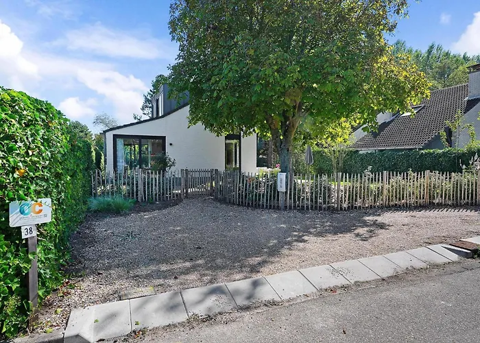 Nyaraló Doggersbank 38 Noordzeepark - - North Sea Gem, Wood-burning Stove, Big Kitchen, Garden With Privacy Ouddorp